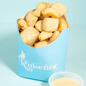 Canela Bites Ruiseñor