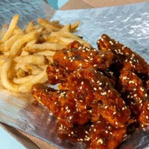 Holly Wings Mango Habanero